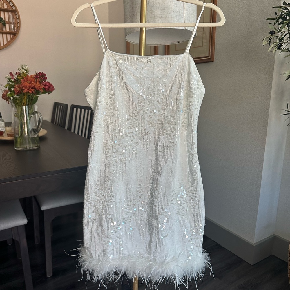 Sparkly white fun dress